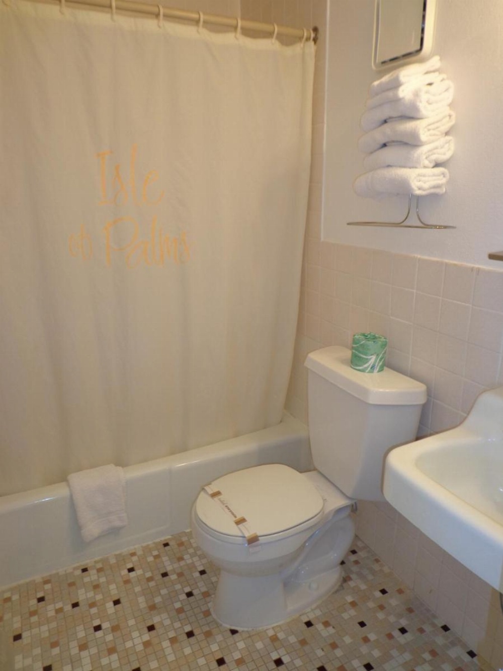 Room image 4